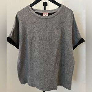 Hunter x Target Short-Sleeve Gray Sweatshirt – Relaxed Fit/Embossed Logo (Sz L)